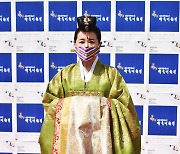 박정수, 한복에 제가 빠지면 섭섭하죠 [스경포토]