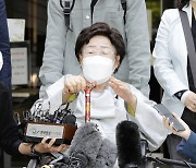 '뒤집힌 정의'..일본에 위안부 배상책임 못 묻는다는 법원