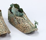 백제 금동신발 2건, 삼국시대 신발 유물로는 첫 보물 지정