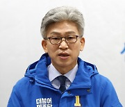 경찰, '송병기 전 부시장 투기 의혹' 울산시청 압수수색