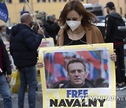 Italy Navalny Protest