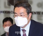 [포토] 제품안전 협약식 참석한 강한승 쿠팡 대표이사