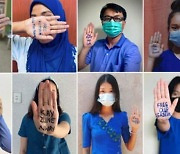 "우리 모두는 죄수다" 미얀마 시민들, SNS에 '파란 옷' 물결