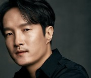 '마인' 이중옥 출연확정, 효원家 유일한 남자 집사 변신(공식)