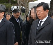 신동주, 신동빈 상대 소송 패소.."결격 사유 없다"