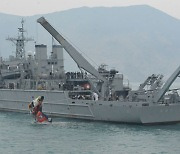 국방부, 인도네시아 잠수함 사고 구조지원 준비 착수