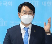 박용진, '2주택 생필품' 이재명 발언 비판 "민주당 가치 훼손"