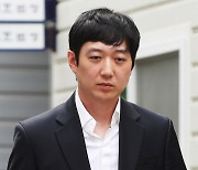 '쇼트트랙 선수 성폭행' 조재범 "합의 하에 성관계" 주장