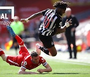 [GOAL 리뷰] '추가 시간 실점' 리버풀, 뉴캐슬과 1-1 무승부. 4위 등극 실패