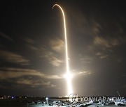 스페이스X 첫 재활용 유인 우주선, ISS 도킹 성공