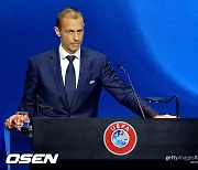 UEFA 회장, 슈퍼리그에 마지막 경고.."ESL에 남으면 UCL은 못 뛴다"