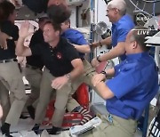 스페이스X 두 번째 '우주 민간 수송' 성공..ISS에 현재 우주인 11명 거주
