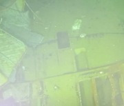 인니, 잠수함 잔해 830m 바다바닥서 발견.. "53명 전원사망"