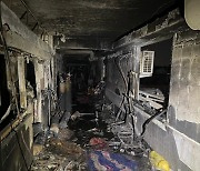 이라크 코로나19 치료 병원서 화재로 "82명 사망"