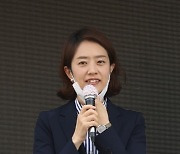 고민정, 국회서 왜 사라졌나 했더니.."확진자 접촉해 자가격리"