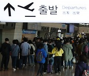 김포·김해로도 번진 무착륙 관광비행..5월엔 3배 는다