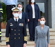 스페인 펠리페 왕-레티지아 여왕, 새 잠수함 발사식 참석[포토엔HD]