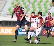 '팔로세비치 극장 동점골' 서울, 수원FC와 1-1 무승부