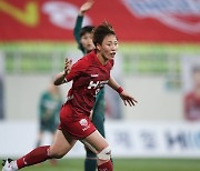 '정설빈 해트트릭' 인천 현대제철, WK리그 개막전서 서울시청 7-0 대파