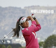 아이언 티샷을 시도하는 파자리 아난나루칸 [LPGA LA오픈]