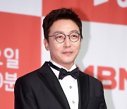 '15년 지기 매니저와 의리' 탁재훈, 크롬엔터와 전속계약