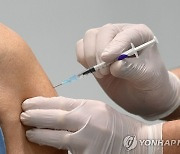 독일, 내달부터 누구나 백신접종받나.."접종자는 봉쇄 완화"