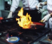 [삶과 문화] 산재 위험에 노출된 요리사들