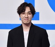 '꿈꾸라' 측 "이석훈 퇴근길 방문 자제 부탁, 양해 당부"