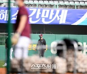 [포토] 야구장 뒤덮은 미세먼지, SSG-키움 경기 취소