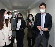 김종인·김웅·이준석 '삼각동맹' 국민의힘 당대표 선거 돌풍 될까