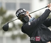 [포토] 박주영 '강력한 파워샷 날리는 복면 주영'