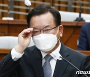 [文정부 4년]④'통합형 마무리' 김부겸 등판.."안전한 하산 길잡이"