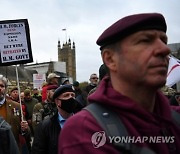 BRITAIN VETERANS PROTEST