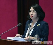 용혜인 "튼튼이 만났다".. 현역 의원 세 번째 임기 중 출산