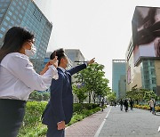 현대백화점면세점, 디지털 사이니지에 미디어 아트 작품 선보인다