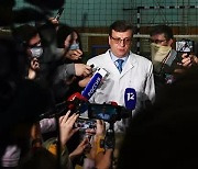 '푸틴 정적' 나발니 치료한 병원 수석 의사 실종 나흘 만에 발견..옴스크 주정부 "건강 양호"