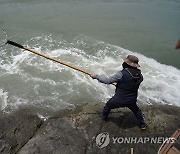 울돌목 뜰채 숭어잡이