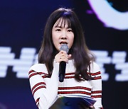 [포토] '원어스 컴백' 진행 맡은 박소현, 동안 '초절정' 미녀