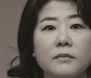 이정은, 넷플릭스 '소년심판' 출연 확정..김혜수와 다시 만난다 (공식)