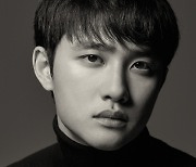 도경수 '코리안 액터스 200' 화보, 흑백 뚫고 나오는 강렬한 눈빛