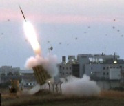 "날아오는 로켓포 90% 요격"..이스라엘군 '아이언 돔' 위력 과시