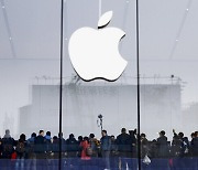 애플 "지난해 앱 100만개 등록 거부"..반독점 소송에 '고객보호' 강조