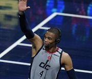 [NBA] 웨스트브룩 "오늘만큼은 잘했다고 나 자신을 쓰다듬어 주겠다"