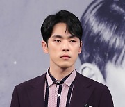 [단독]김정현 논란 새국면..'시간' 스태프에 사과, PD는 차기작 제안 '화답'(종합)
