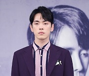 입 연 김정현, 왜 설득력이 없을까 [이슈&톡]