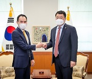 한-몽골 외교차관 면담..동북아 방역·보건협력체 논의