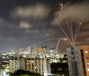 이-팔 무력충돌로 70여명 사망..바이든 "하마스는 테러집단" 이스라엘 두둔