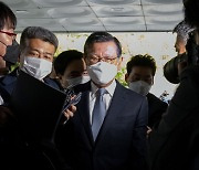 Park Sam-koo arrested on Kumho Asiana embezzlement charge