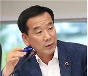조동용 전북도의원, 5년 남짓 폐기한 학교도서관 책 114만권