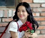 블랙핑크 지수, '장미꽃 선물하고 싶은 여자 아이돌' 1위